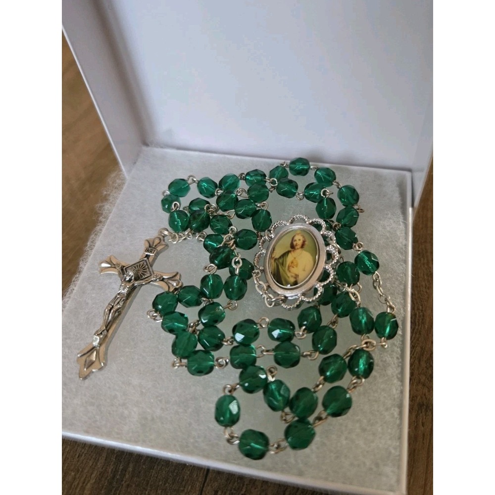 VTG Italian Saint Jude Green Silver Tone Glass Bead Crucifix Rosary Religious
